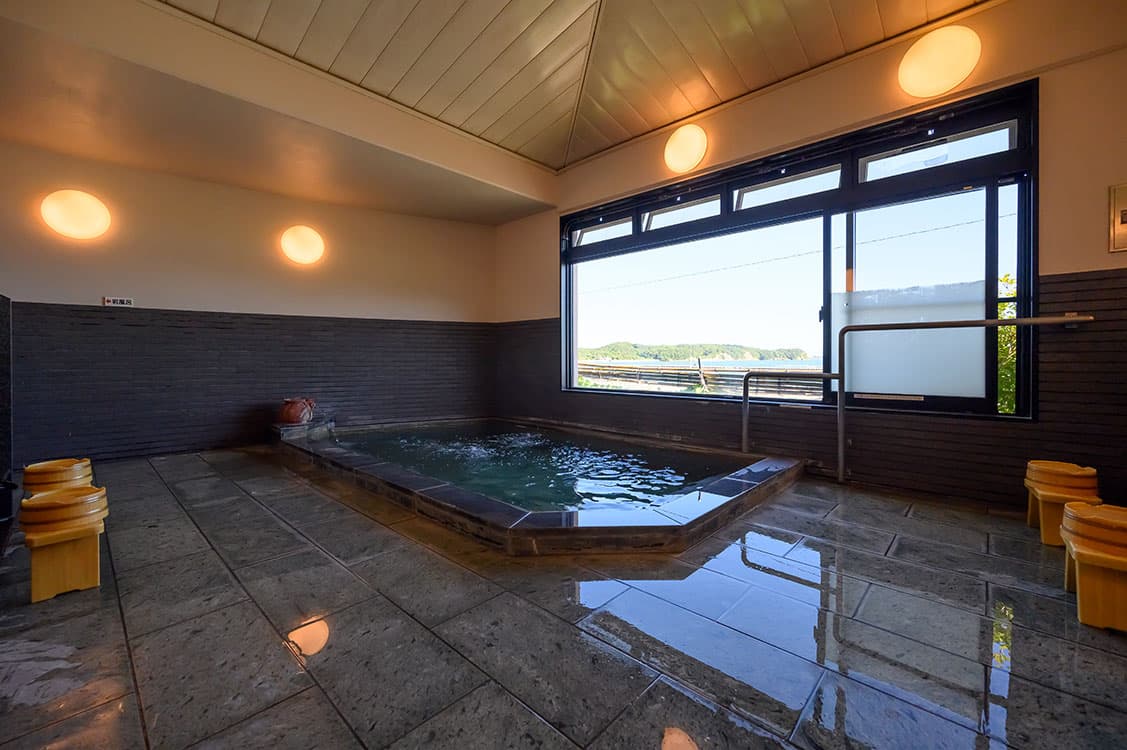 The Communal Bath, 'Omoshiro no Yu'