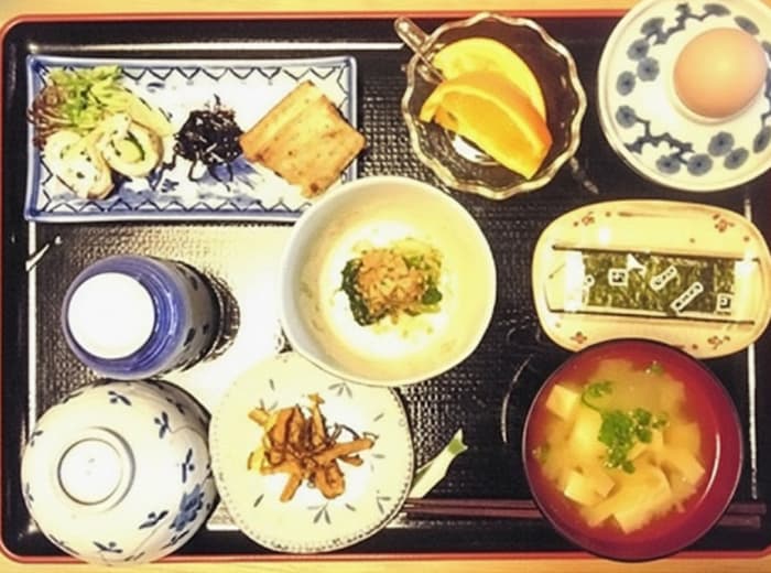매일 바뀌는 집밥 같은 식사