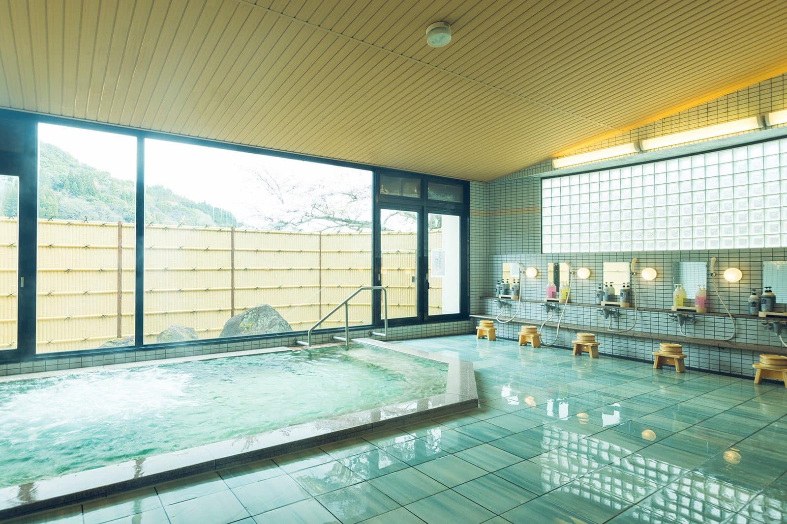 대욕장·사우나·가족탕