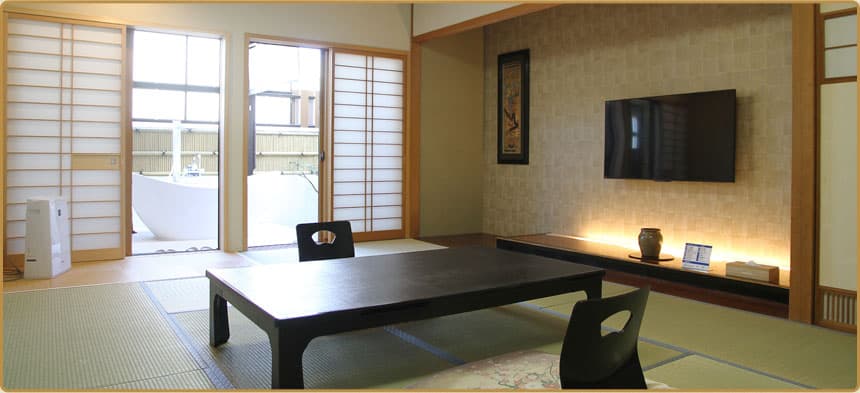 Convenient Location Near the Station in Awara