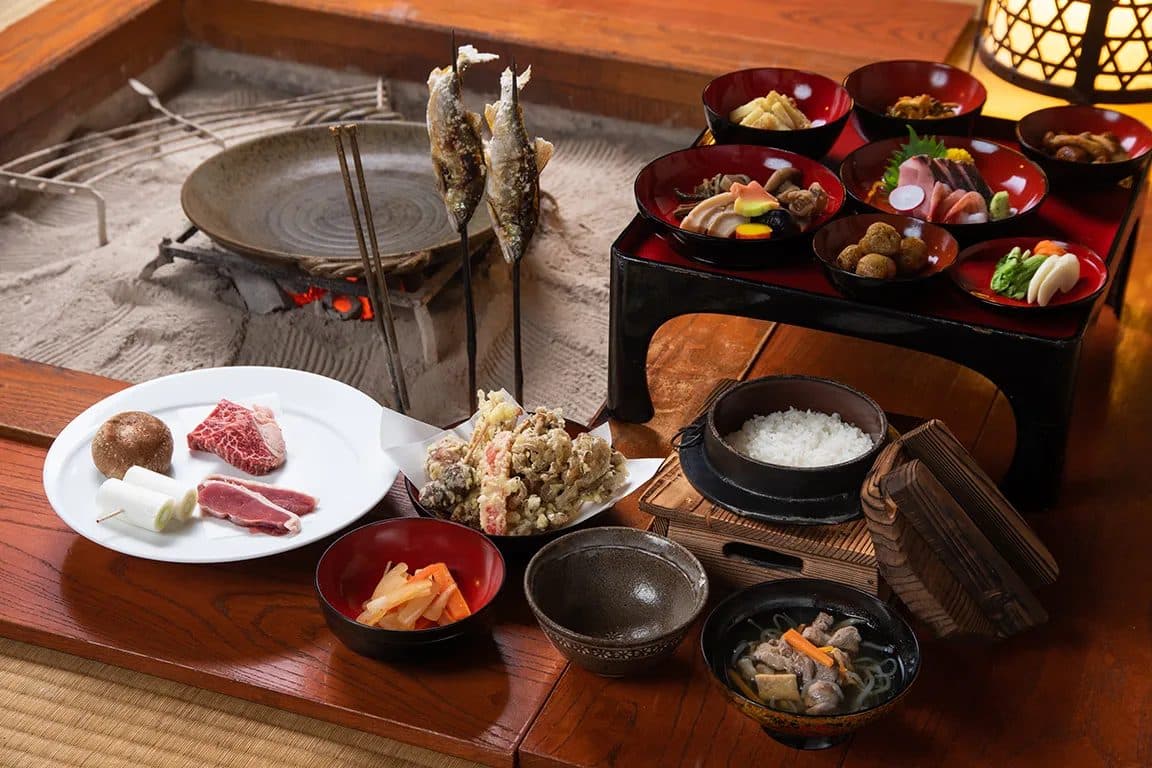 이로리에서 즐기는 산골 향토 요리