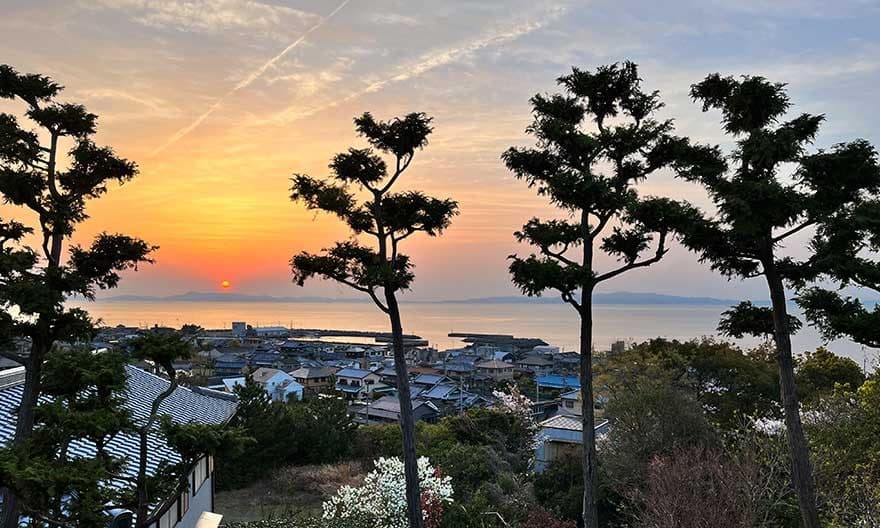 용궁관