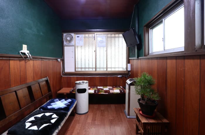Renovated Baths and Amenities