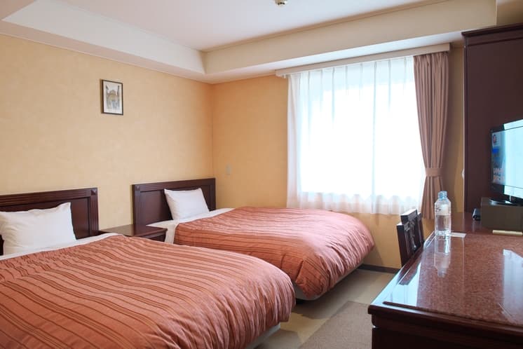 Twin room 