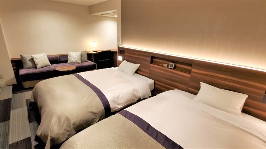 Twin room 