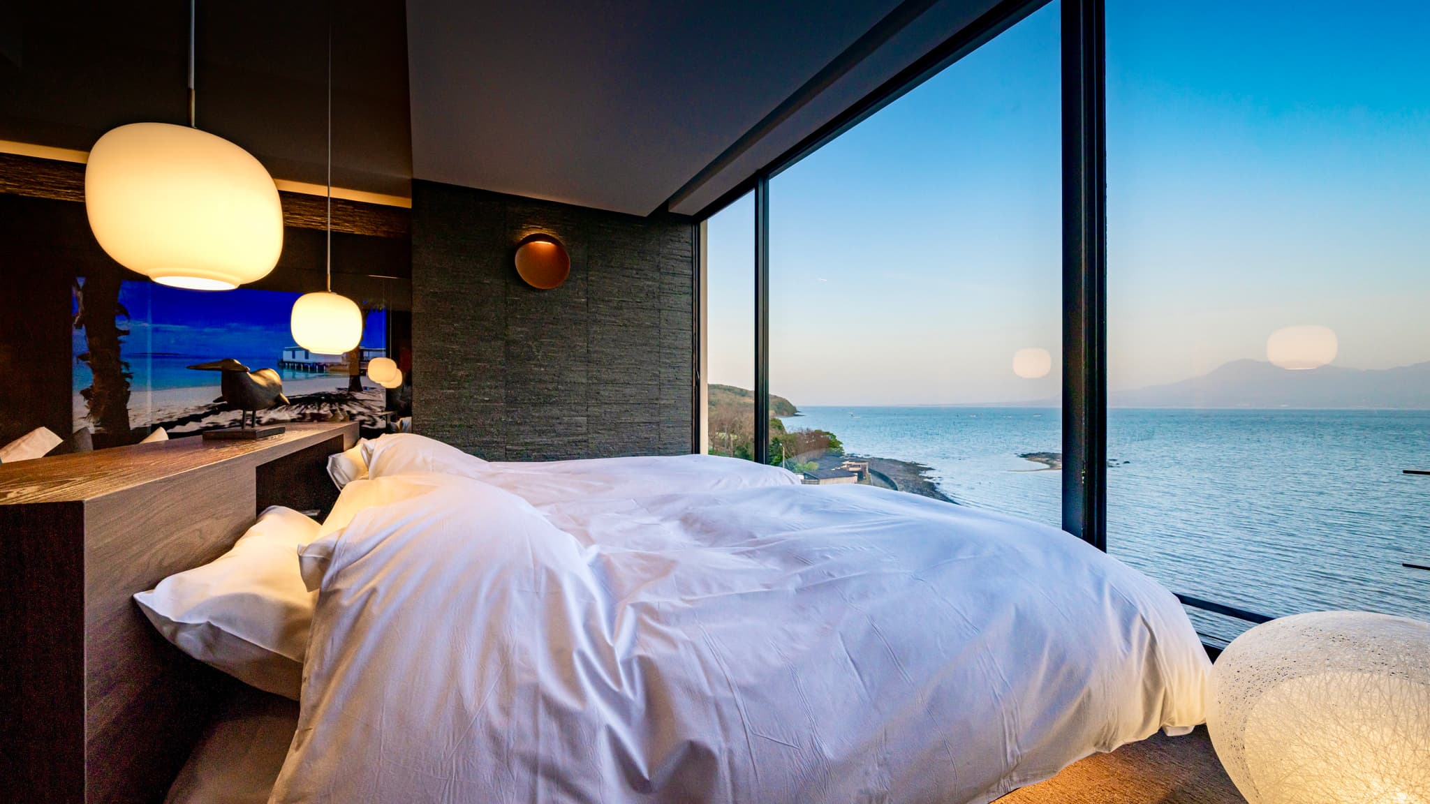<Platinum Suite> Spectacular ocean panorama / with semi-open-air bath [401]