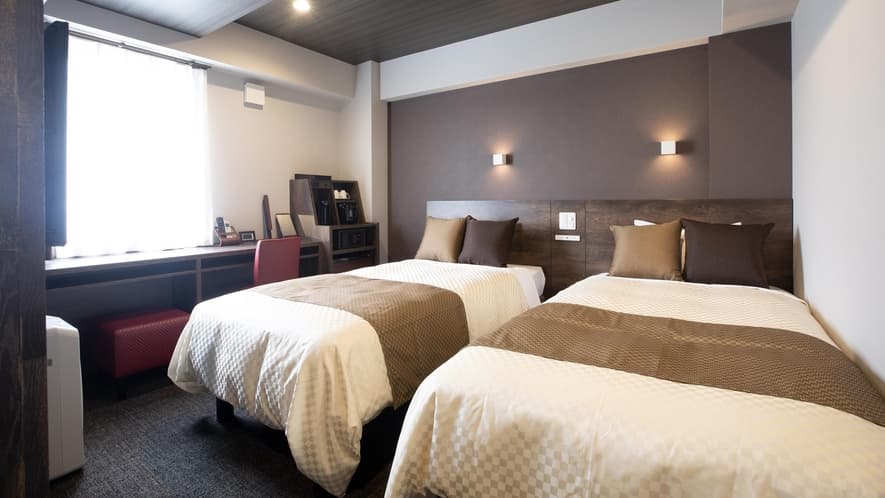 Twin room 