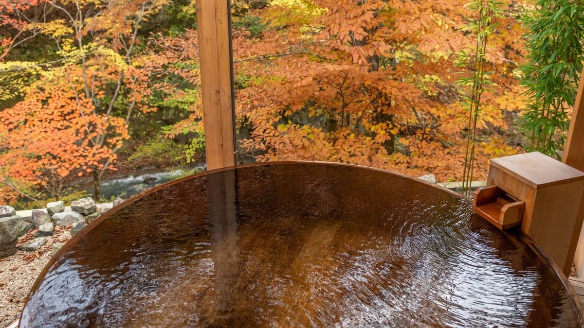 [Private open-air bath] "Souun no Yu" <Autumn> Autumn leaves season (image)