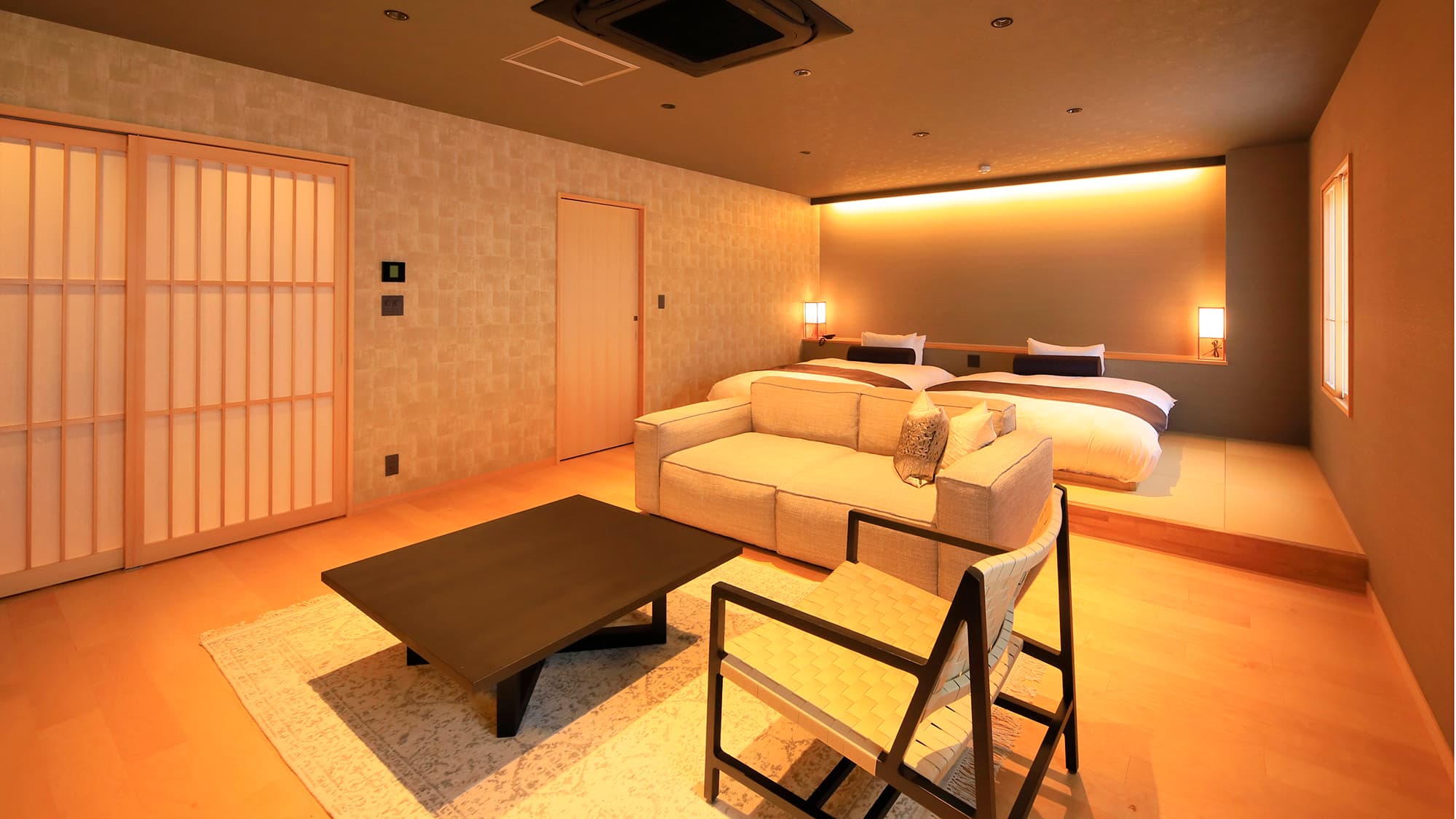 [Superior Twin] A 50 square meter suite perfect for couples or friends.