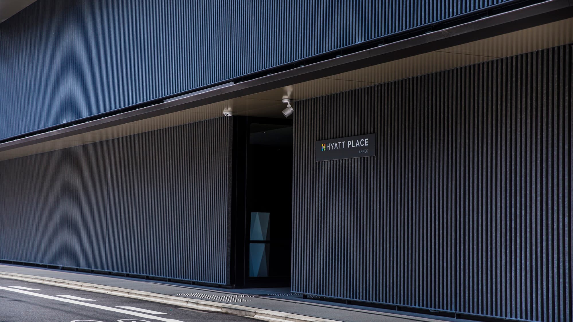 Annex entrance