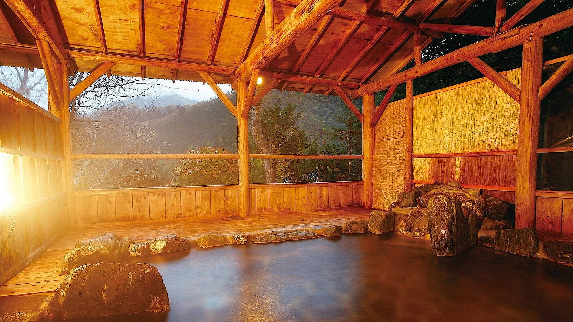 [Guest room] Detached old private house with private open-air bath [Kanseitei] Non-smoking, Wi-Fi available