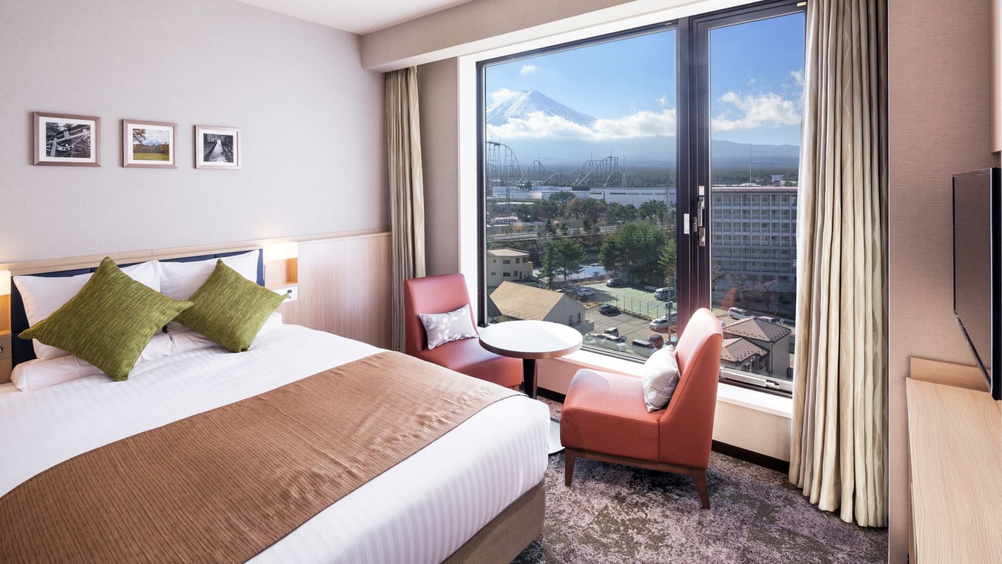 Standard Double Room with View