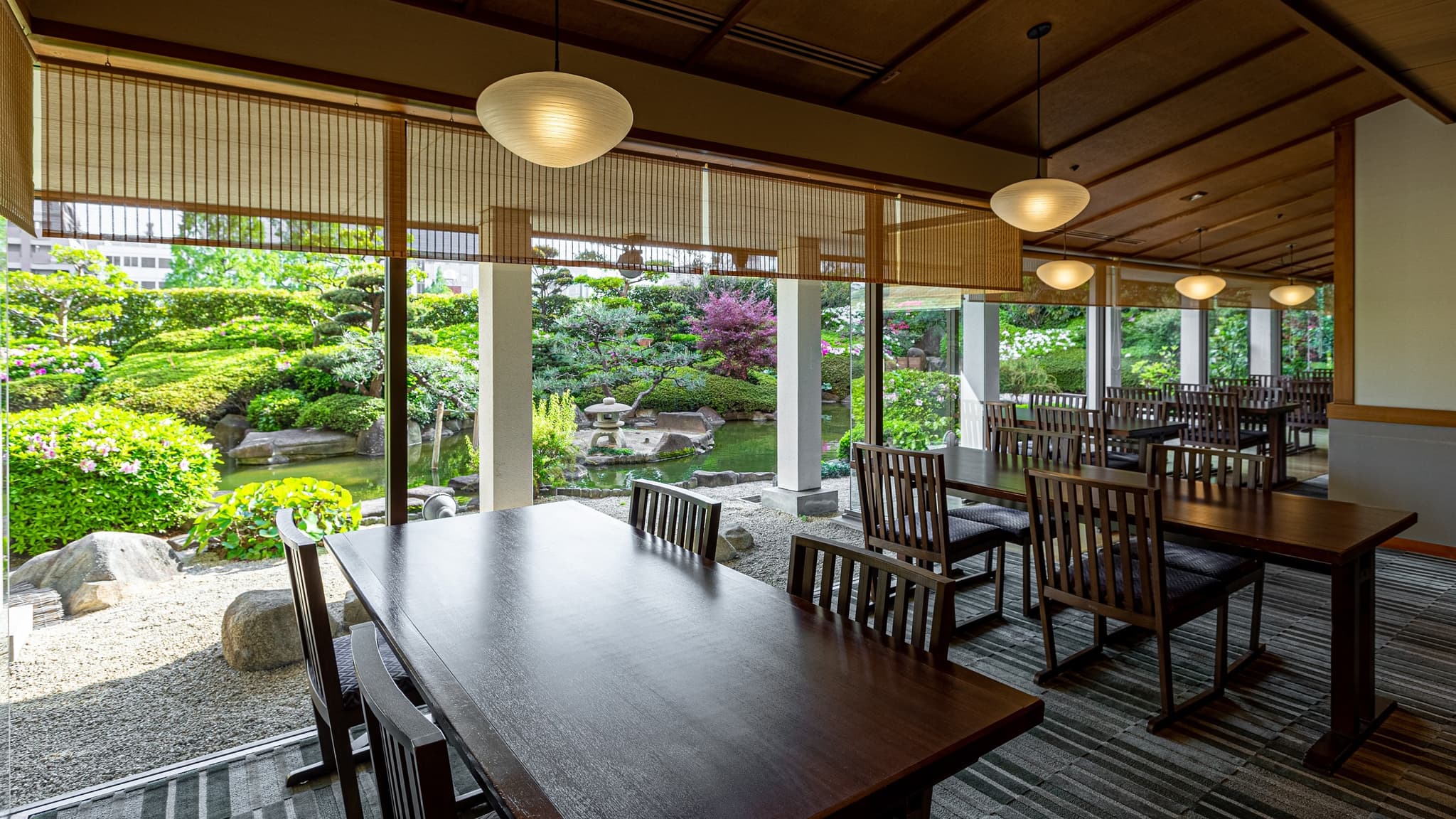 Japanese cuisine "Unkai"