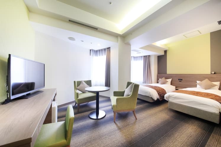Twin room 