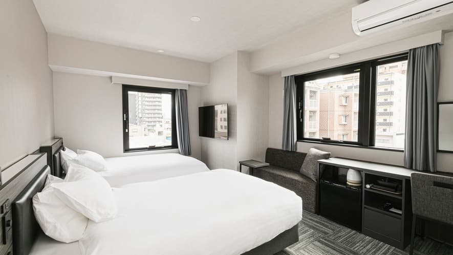 Simmons beds in every room