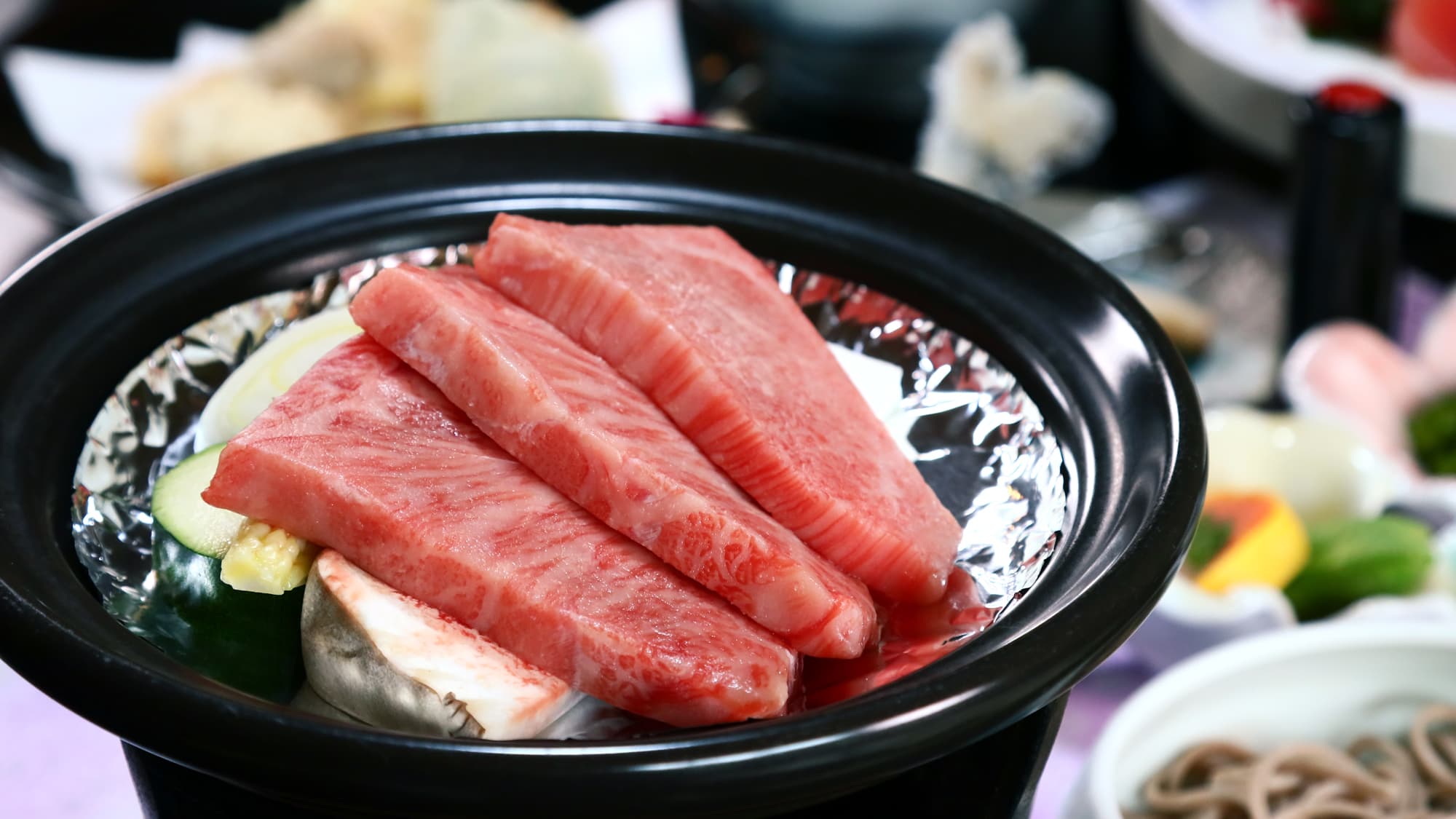Horai beef cuts of your choice - we offer the cuts recommended by the inn