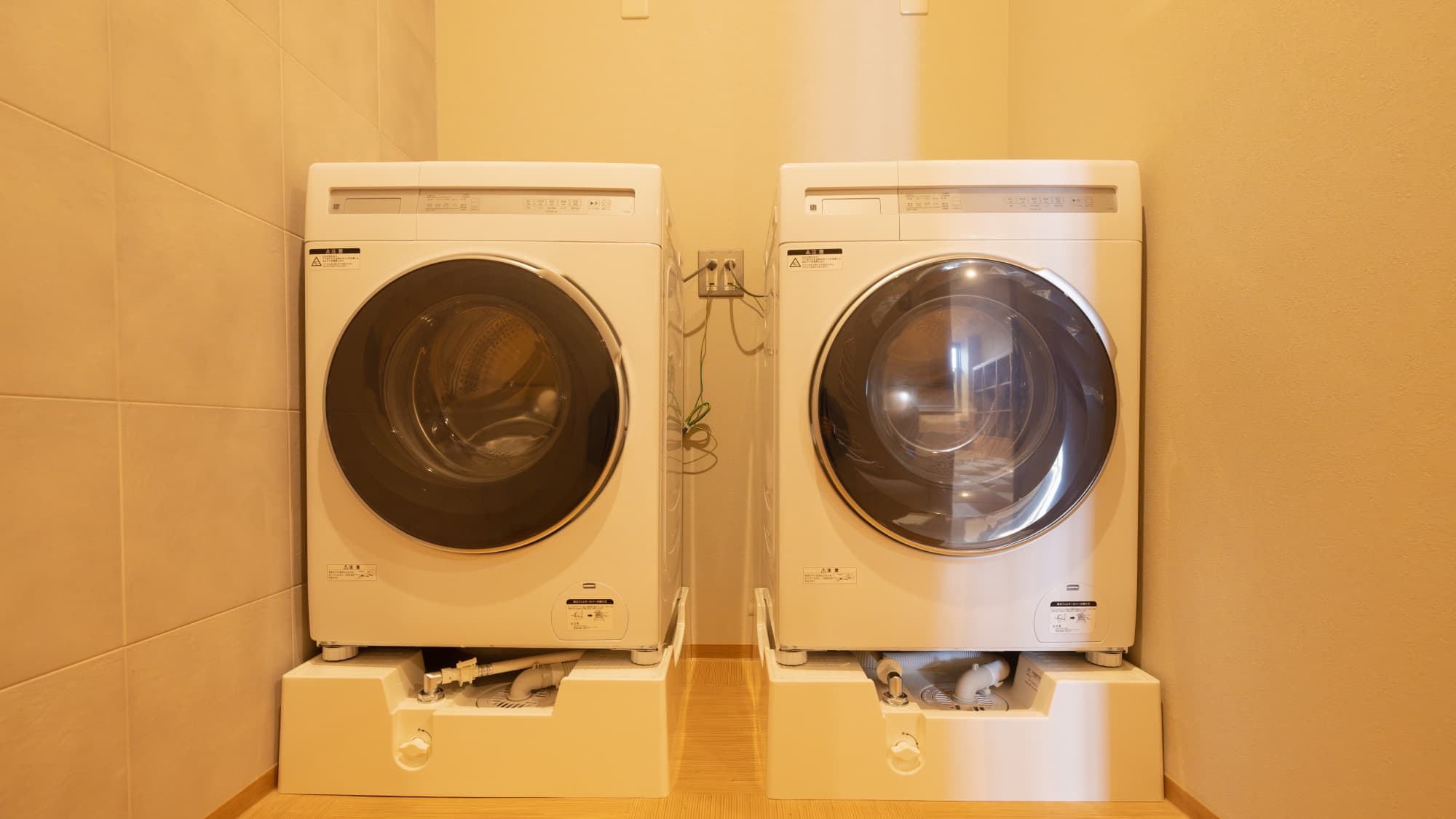 [Laundry] Free laundry is available. Detergent is available for purchase at the store.