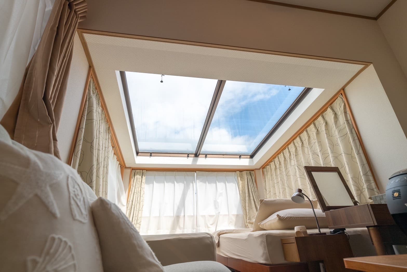 Large skylight