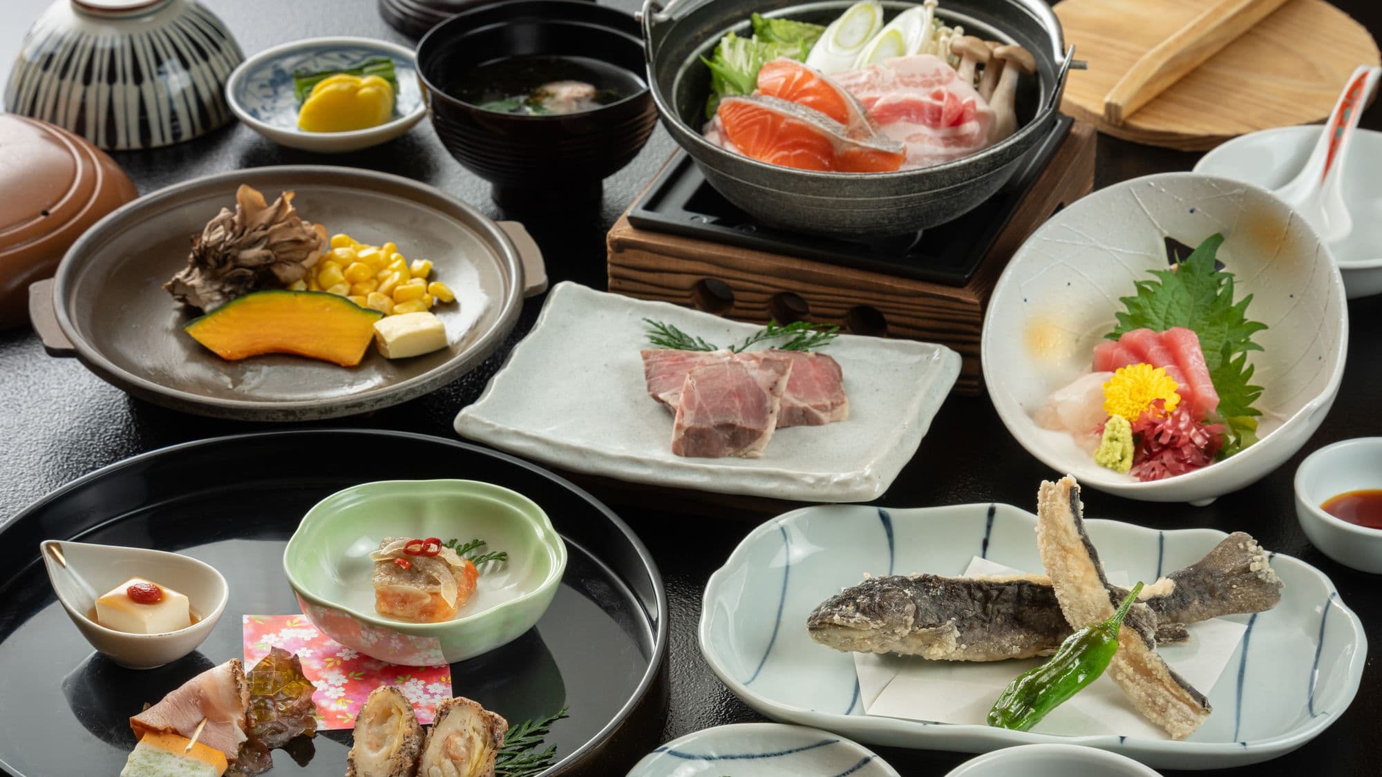 [Dinner] Standard Kaiseki course. Enjoy dishes that make the most of local produce.