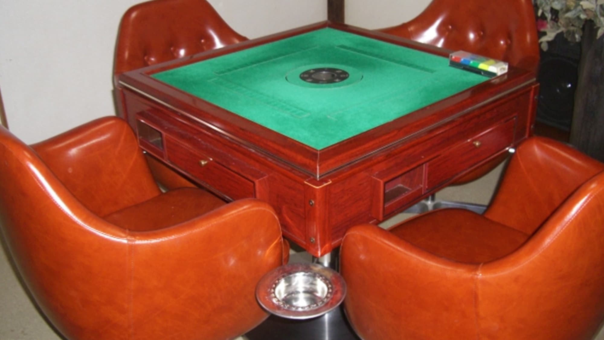 *【Inside the building】 There is a mahjong table. Please let us know if you would like to use it.
