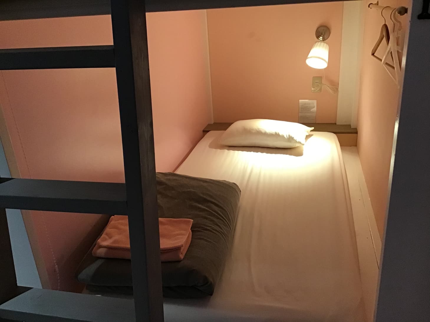 The LANAI HOSTEL photo 3