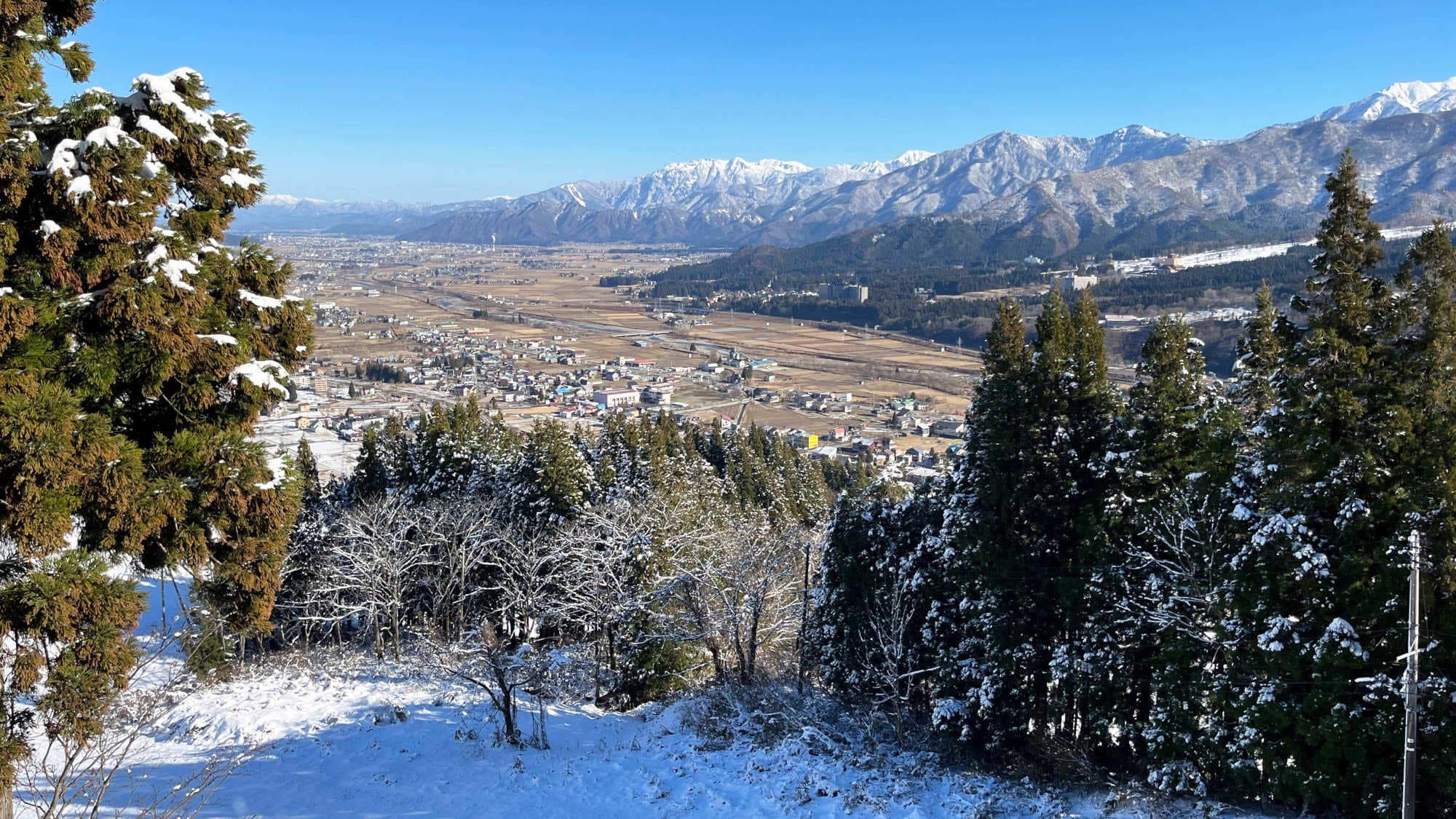 ・ You can enjoy a superb view from the inn