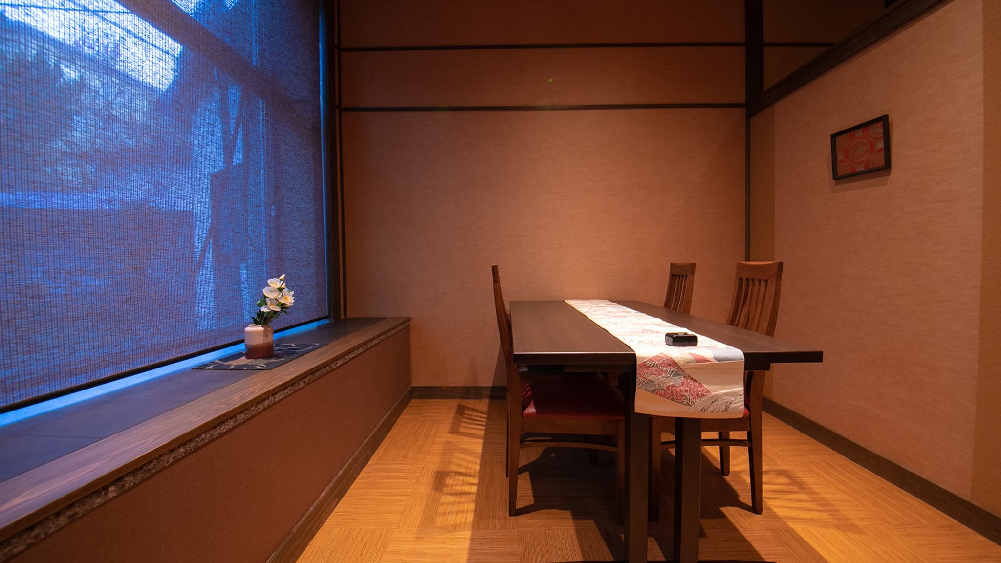Private room restaurant: Enjoy the cuisine that Yumotoya is proud of in a private space with your loved ones.