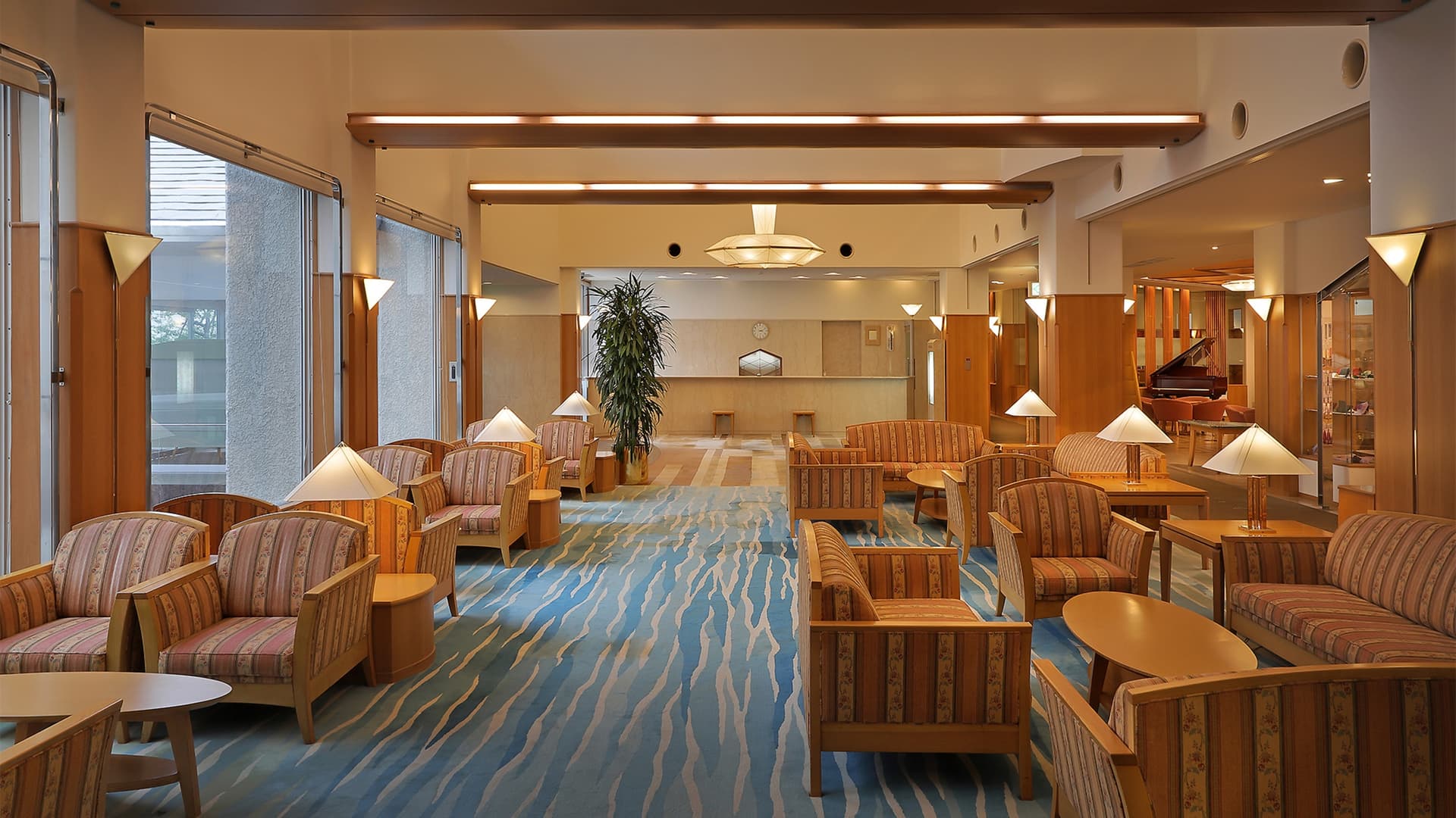 Interior - Lobby
