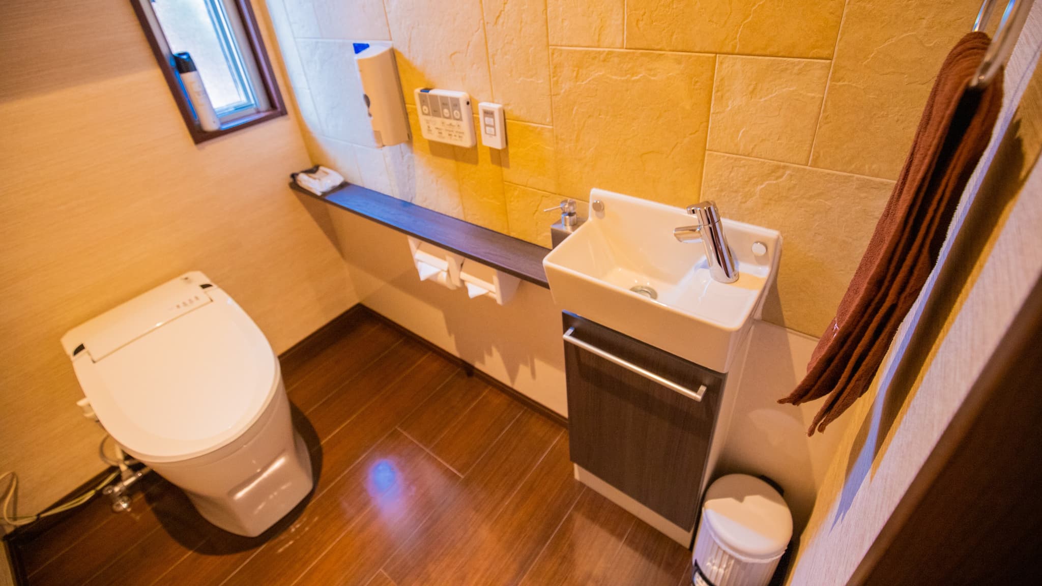 Bettei: Toilet that values cleanliness