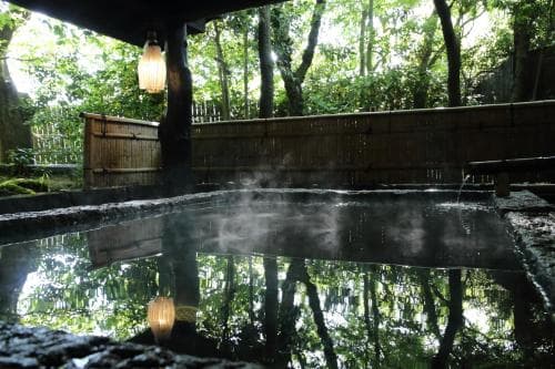 Hot spring bath