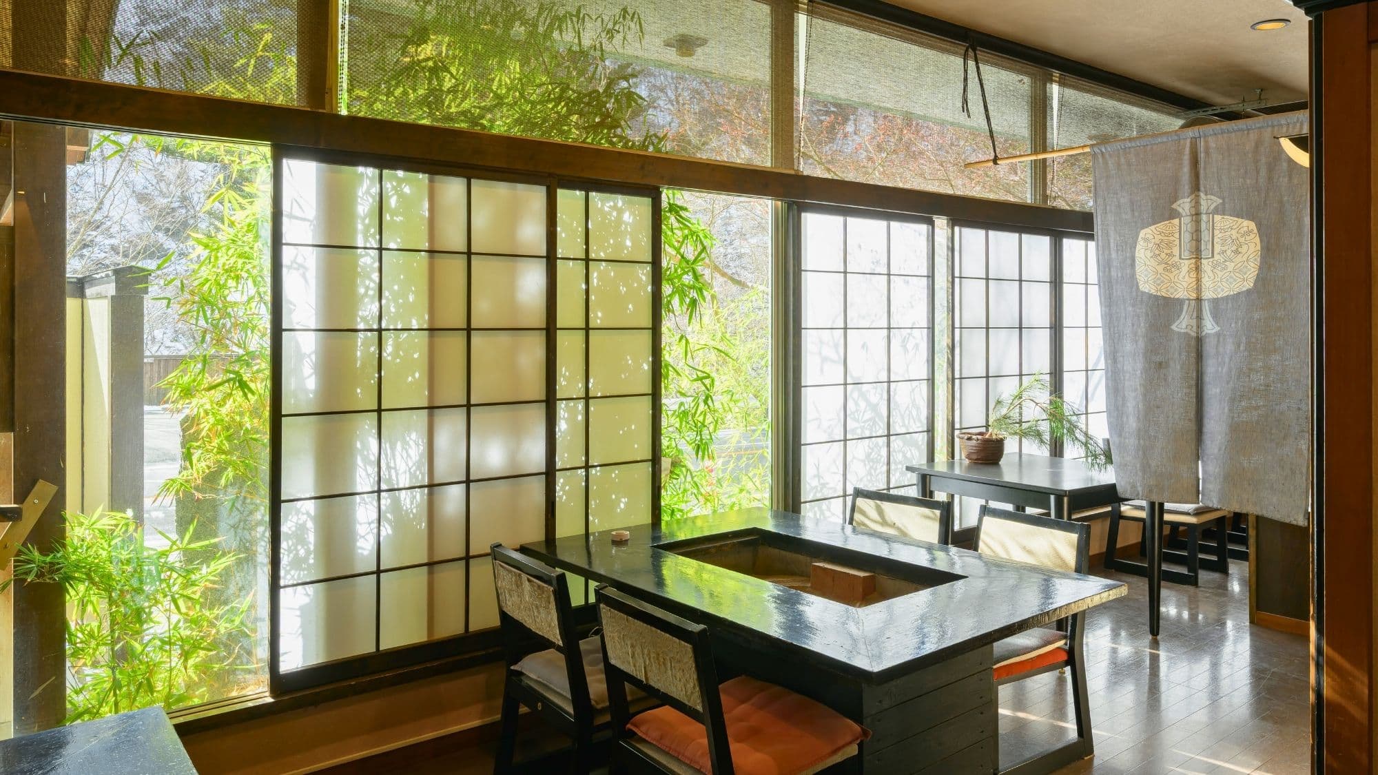 Enjoy seasonal flavors in a Japanese-style hearth venue.