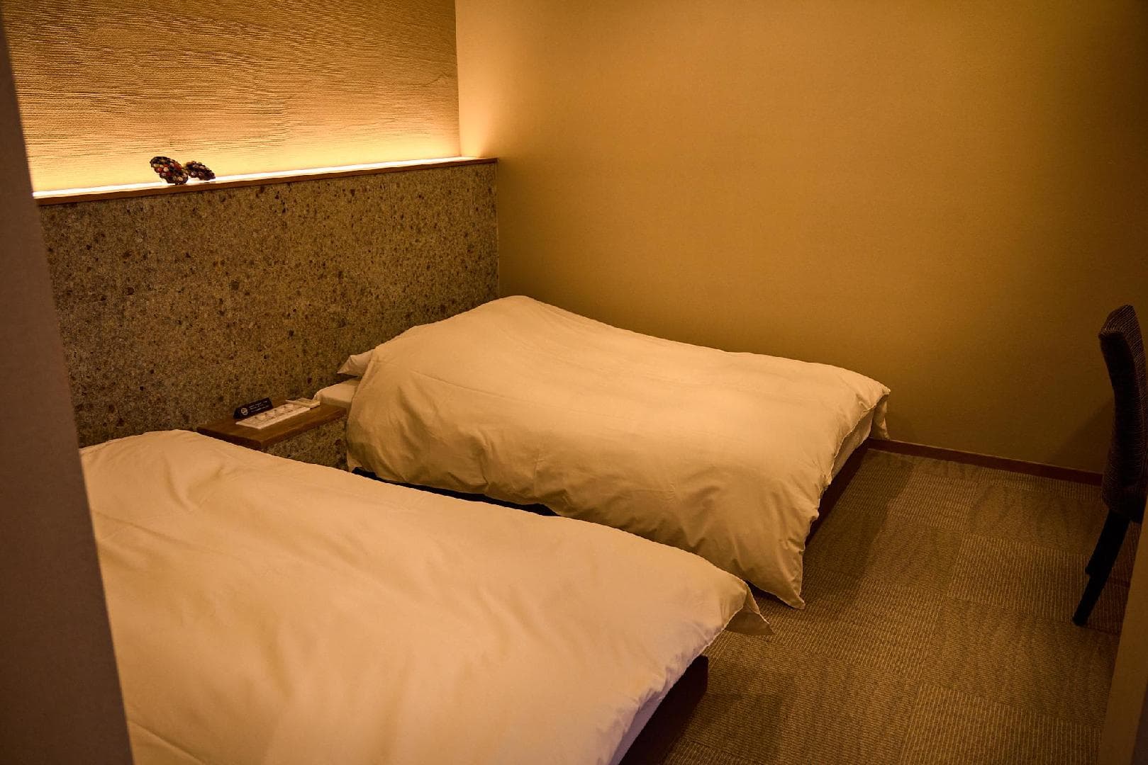 Japanese-Western room with open-air bath, Wakamurasaki