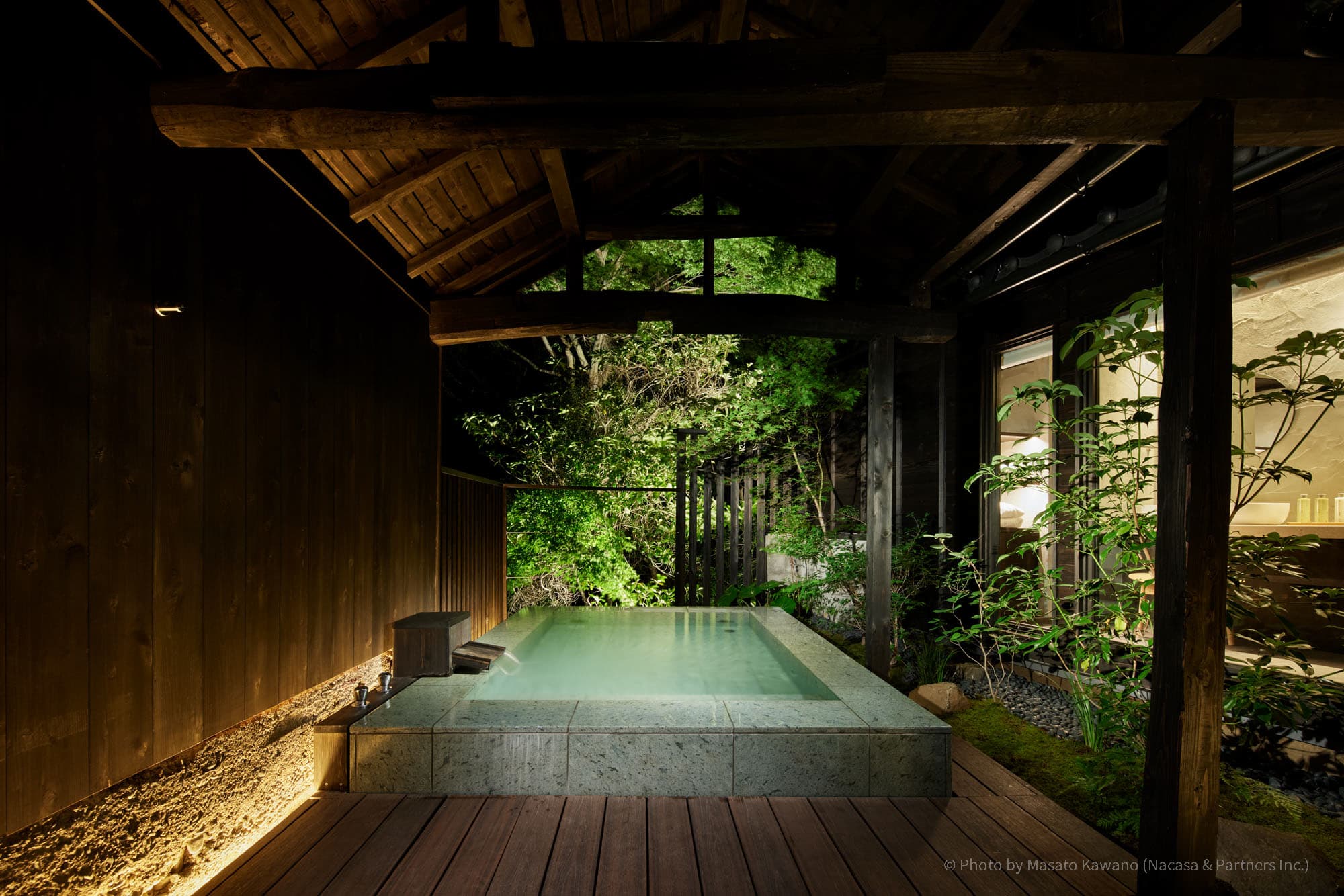 Katsuro Residence/Open-air bath in guest room