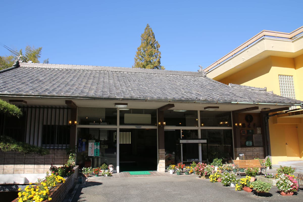 entrance