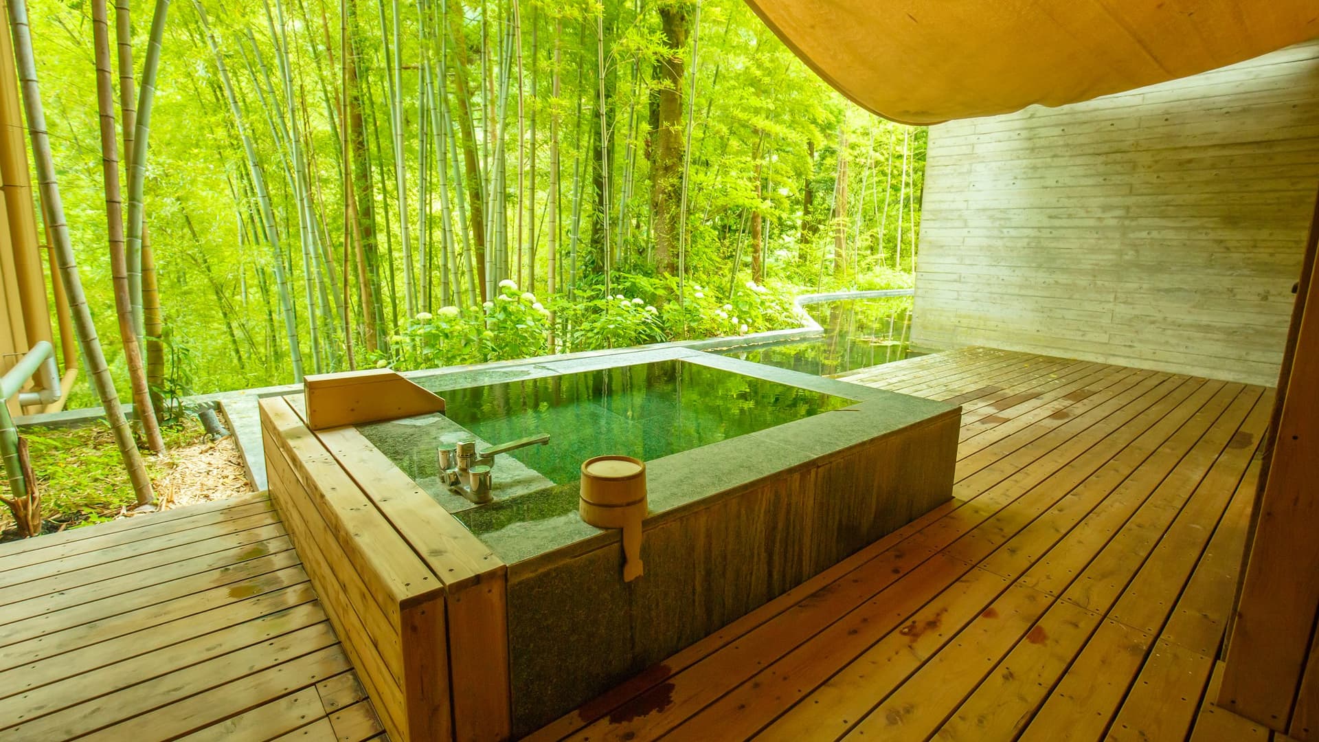 [Mon] Granite room with open-air bath (70 square meters) Room 106