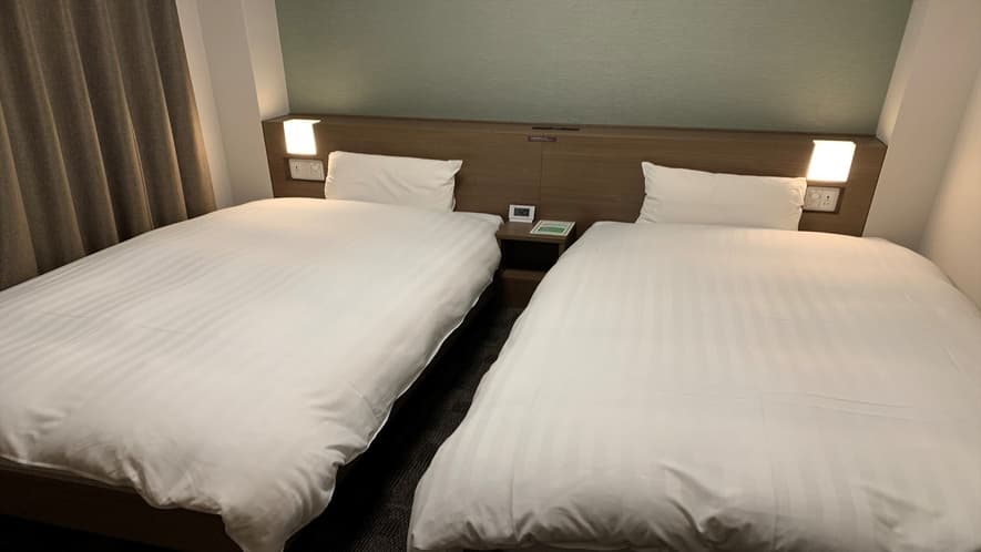Twin room 