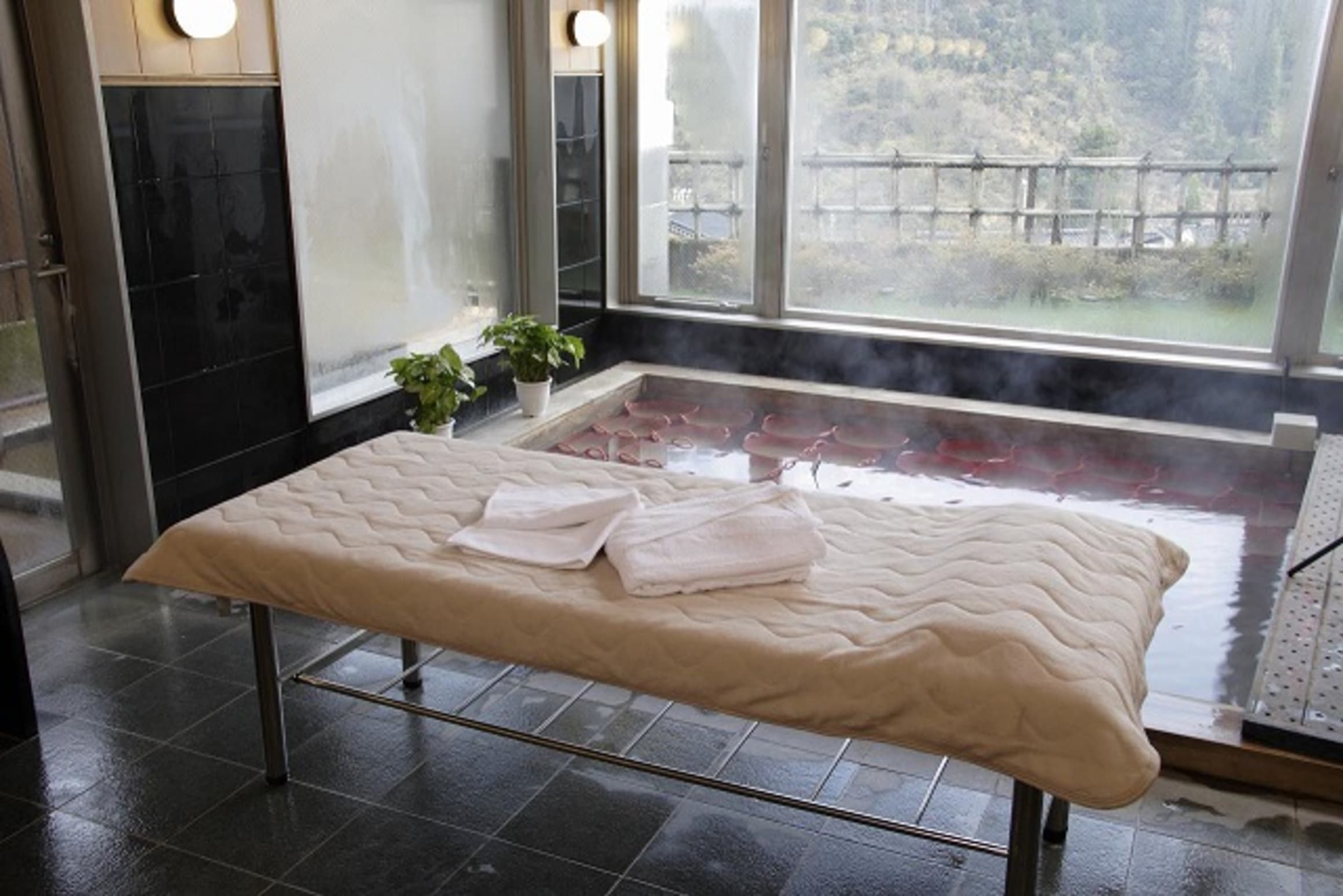 Salon & Spa