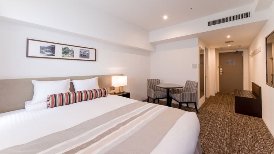Comfort Queen Room
