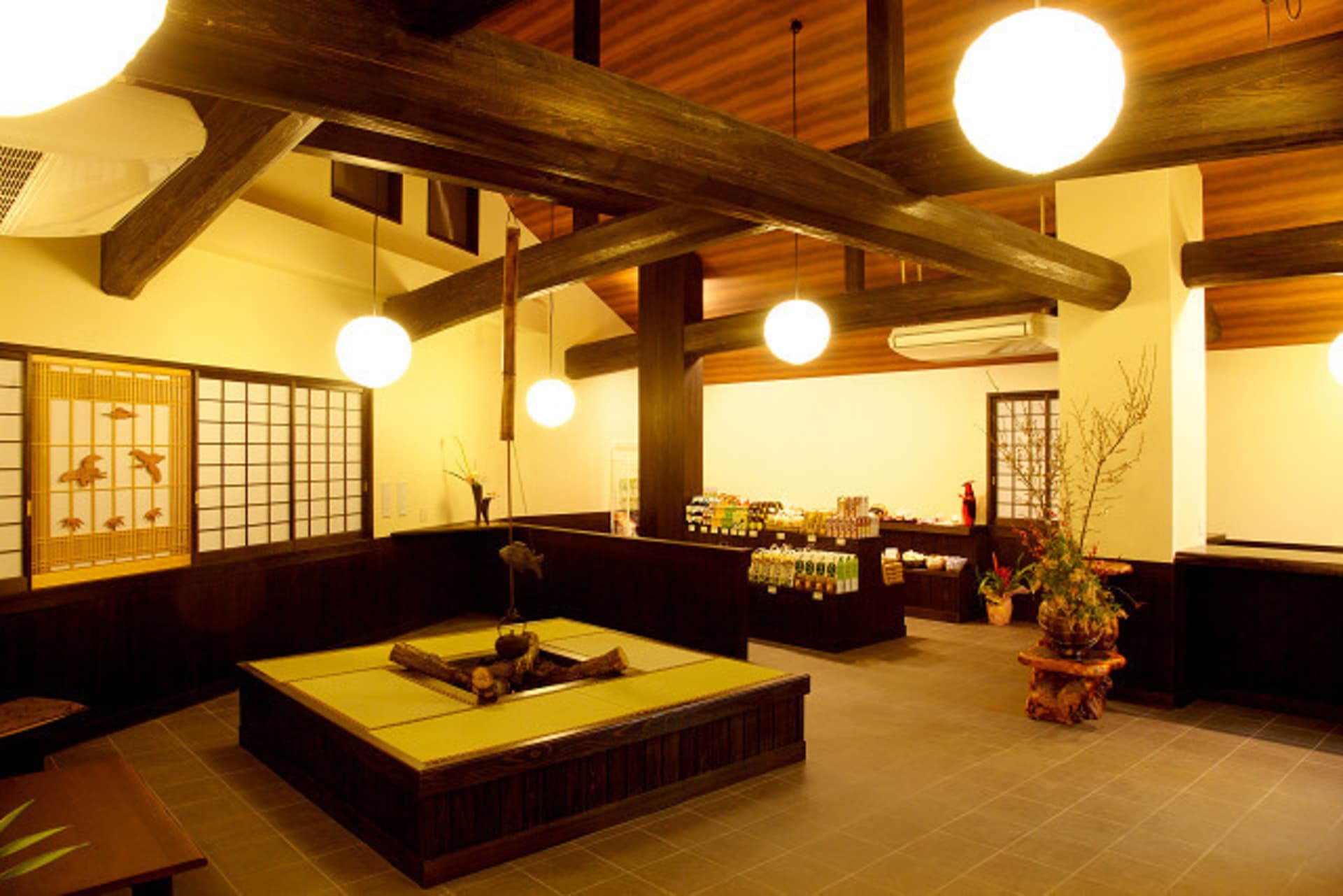Interior - Lobby
