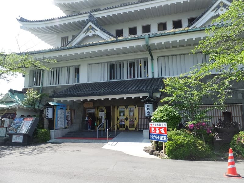 Atami Castle entrance