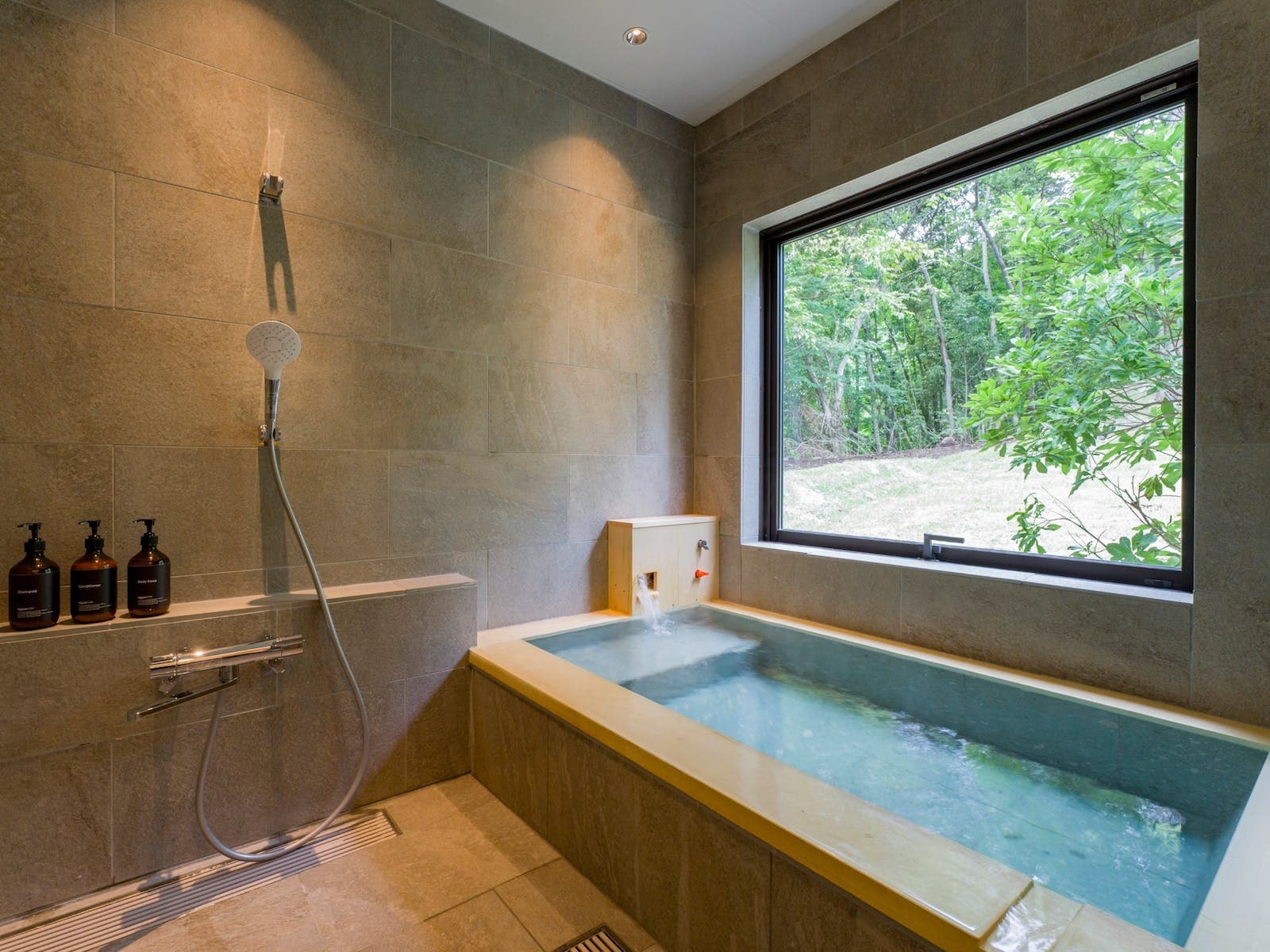 Hotspring Bath