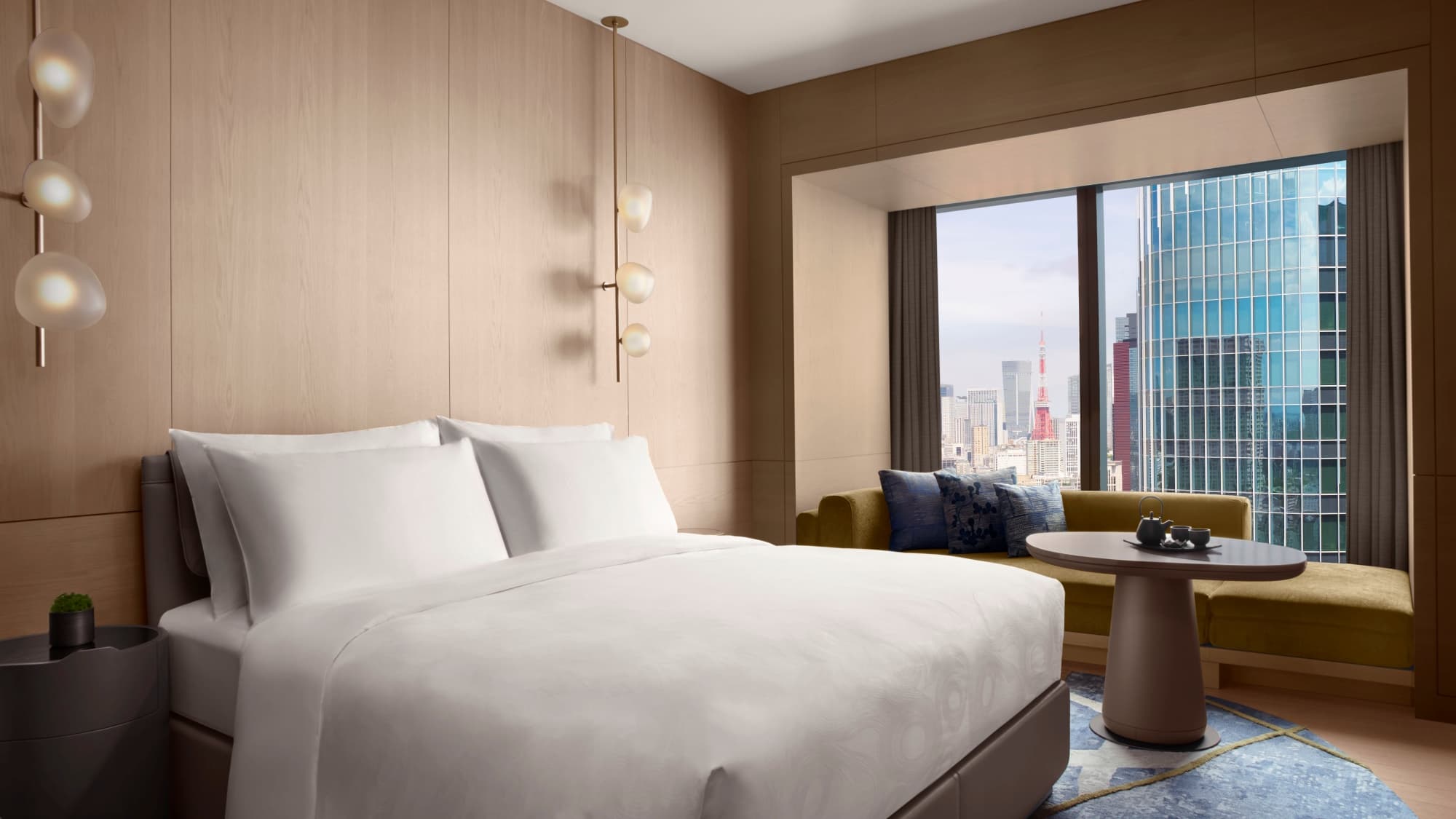 [Urban Deluxe King] Enjoy a luxurious private time while gazing at the glittering iconic tower.