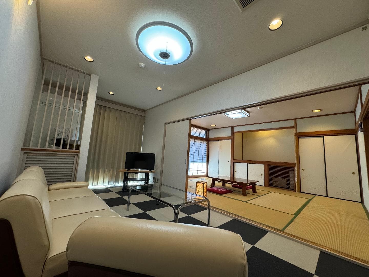 Japanese-style room