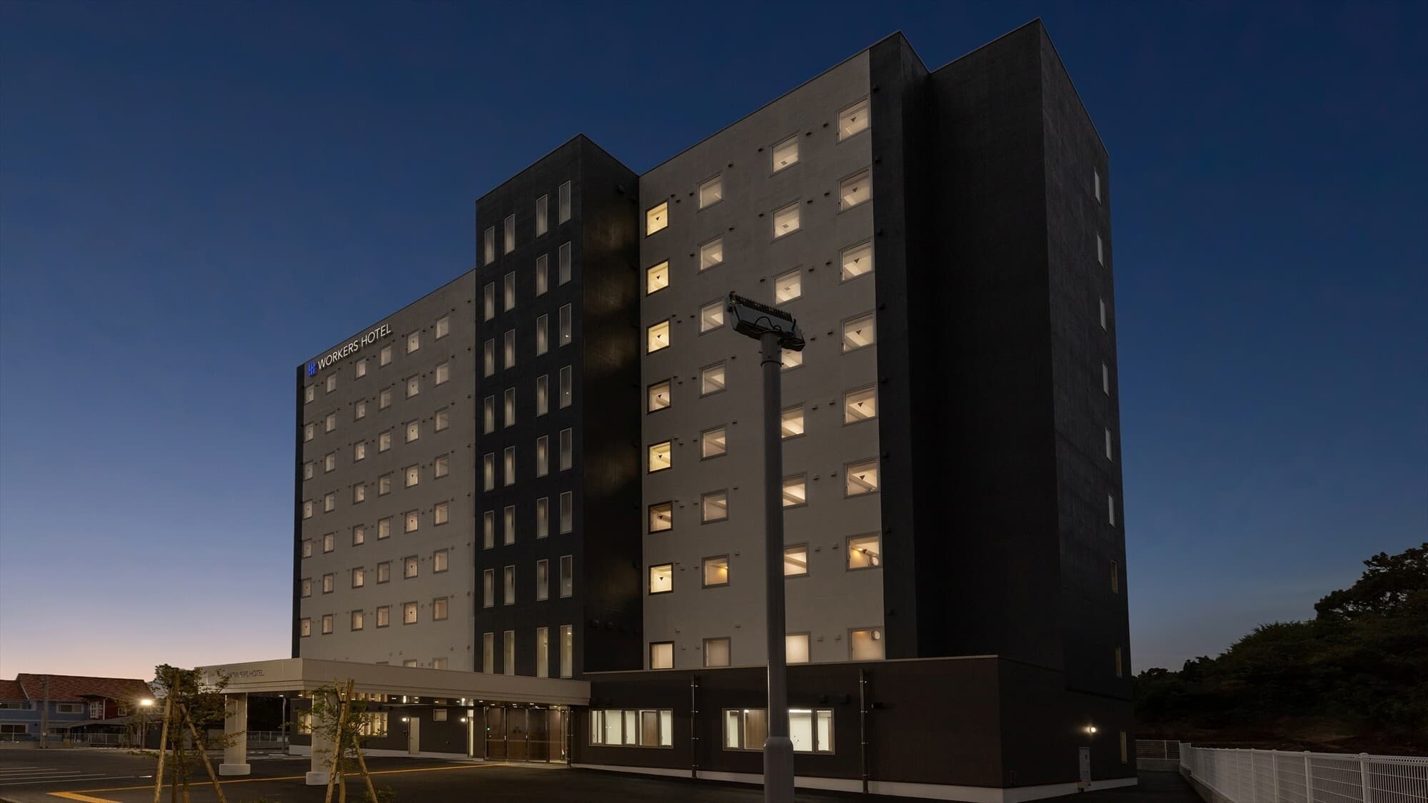 Exterior view (nighttime)