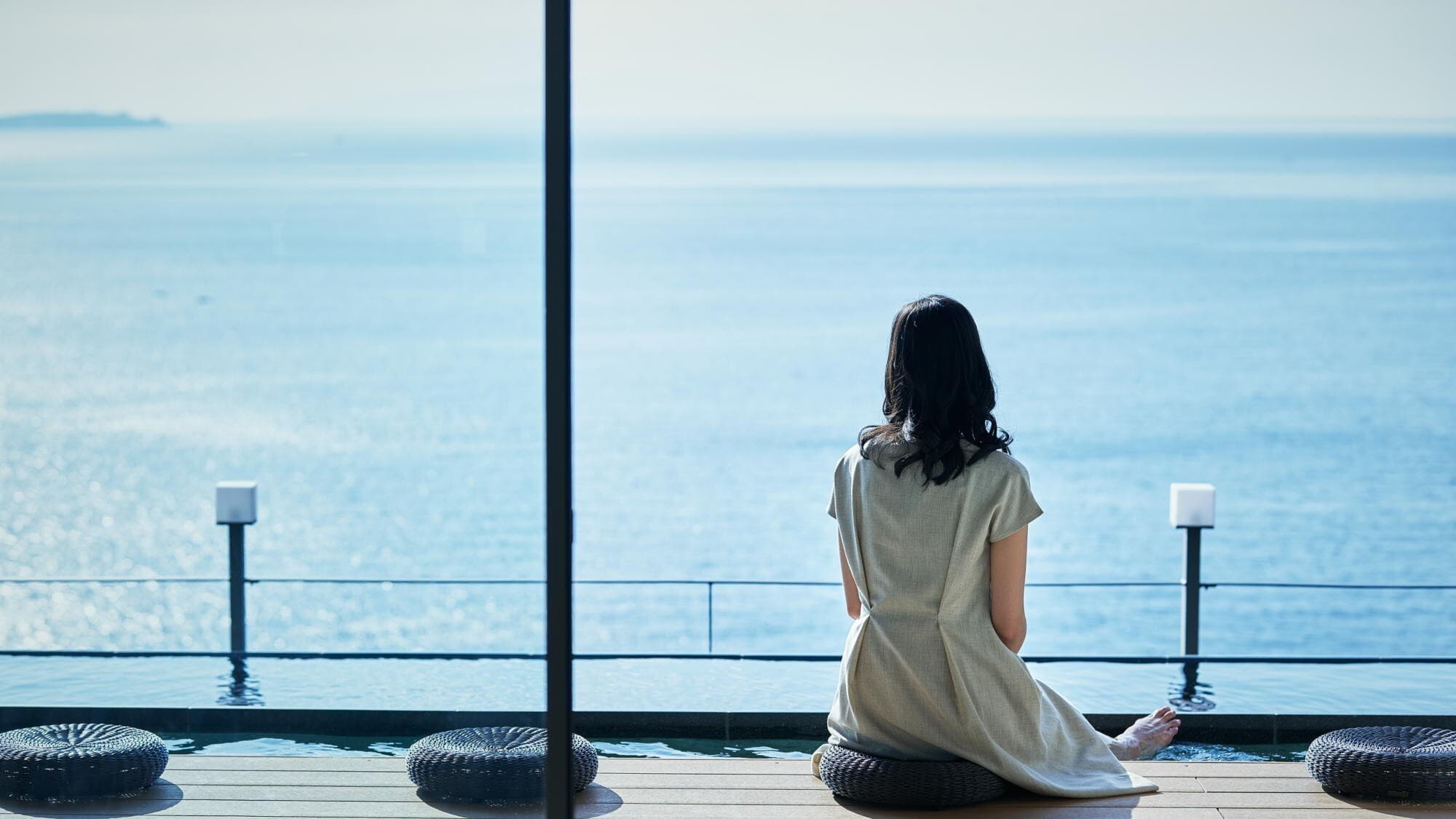 ◆Footbath | Enjoy a footbath while overlooking Sagami Bay from the terrace located on the top floor.