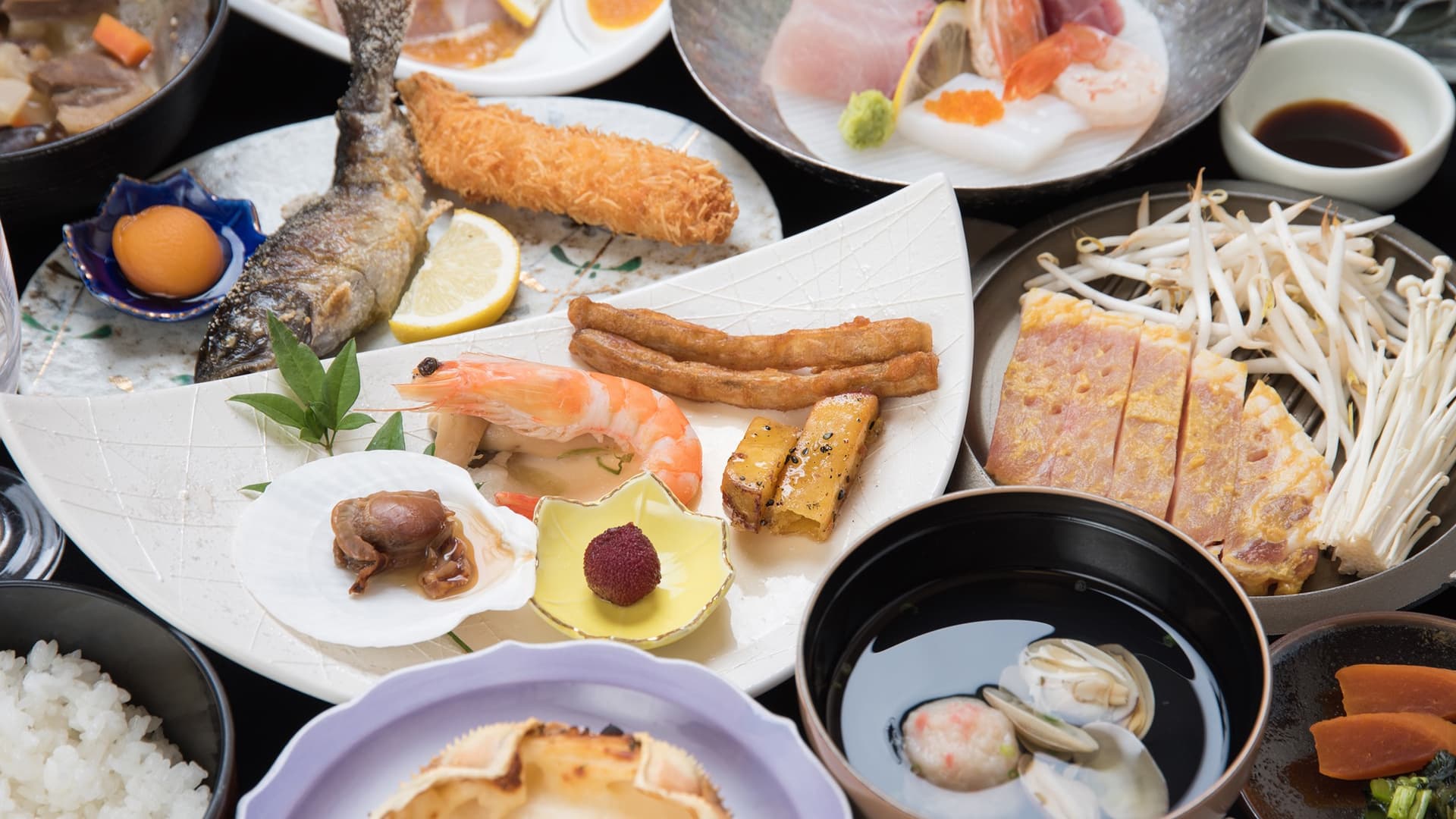 * [Supper example: Standard 2 meals] We will prepare dishes using fresh local mountain, sea, and river products.