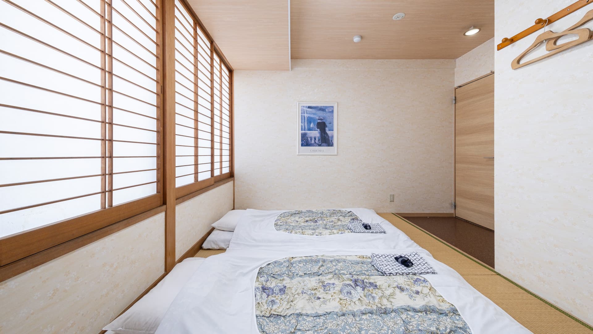 [Non-smoking] Japanese-style compact room for 1-2 people