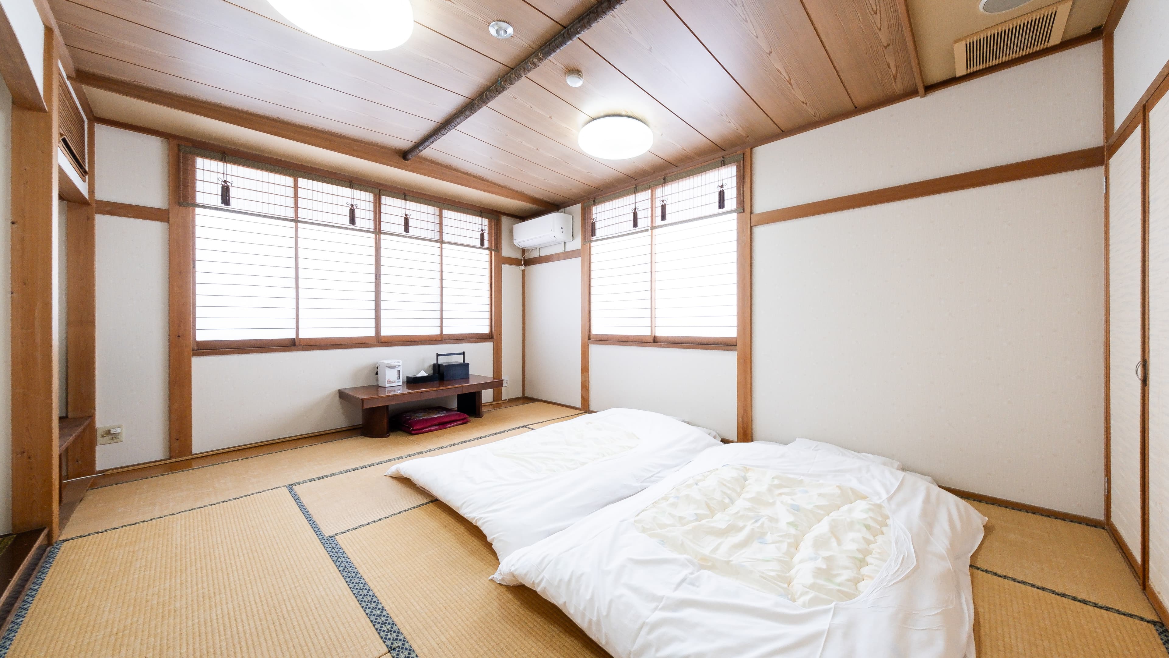 [Non-smoking] Japanese-style room for 1-3 people