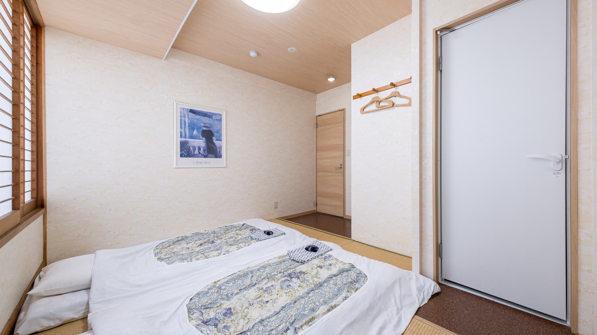 [Non-smoking] Japanese-style compact room for 1-2 people