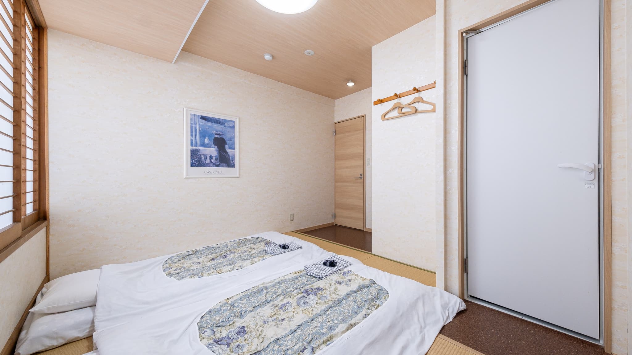 [Non-smoking] Japanese-style compact room for 1-2 people